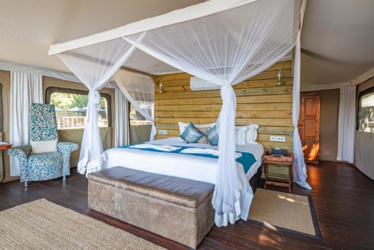 Jackalberry Chobe Hotel Kasane Exterior foto